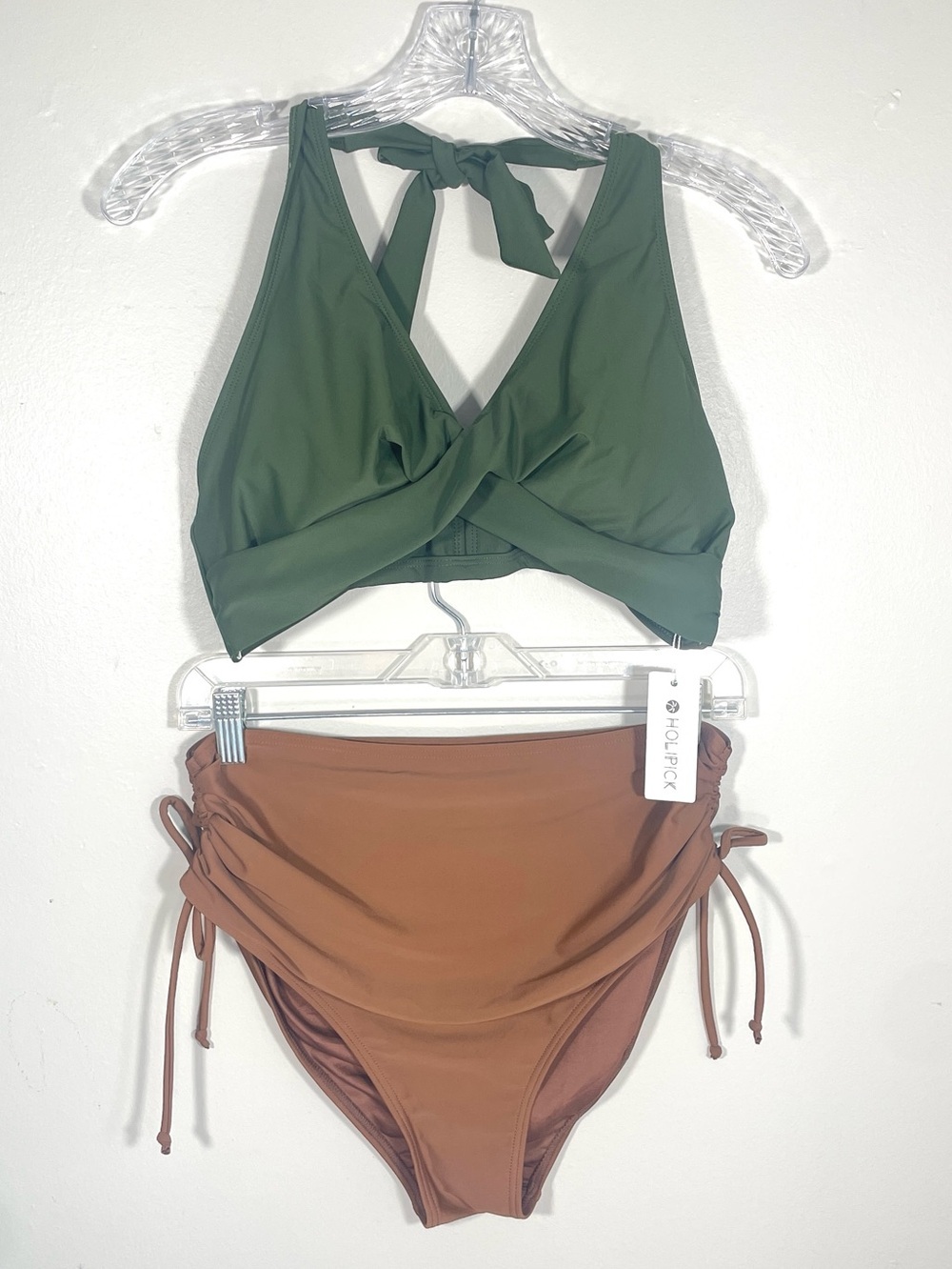HOLIPICK NWT 2 Piece Olive Green Halter Top Rust High Waist Ruched Bottoms